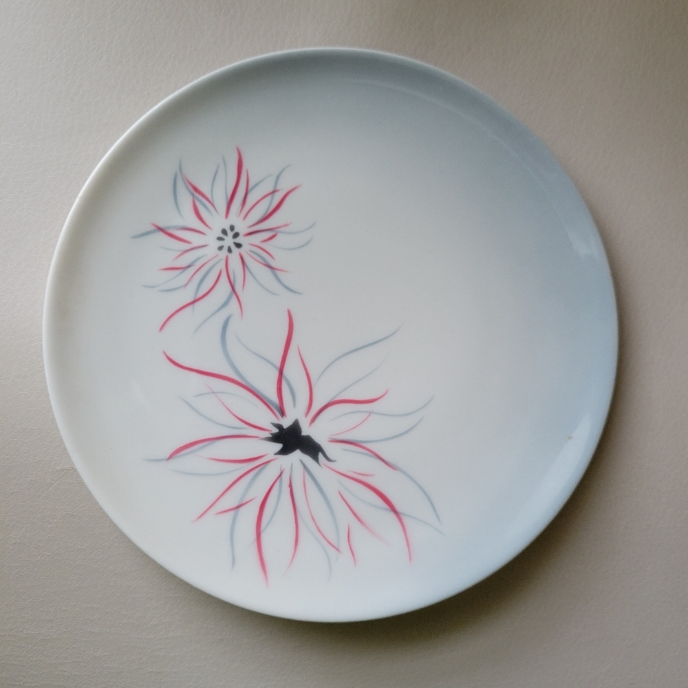 Nobility Ballet Pattern 1950s Bread & Butter Plate ~ Atomic Floral Flower ~ GUC